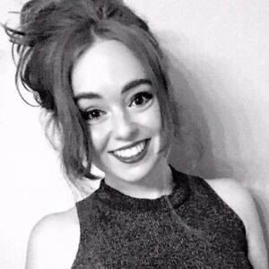 Meet your Posher, Chrissy